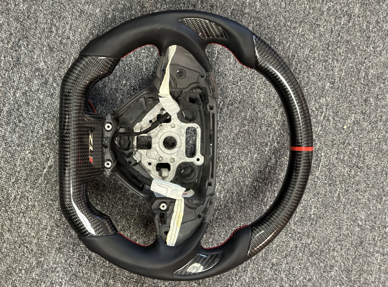 2016 - 24 Camaro Custom Carbon Fiber Steering Wheel (Bare)