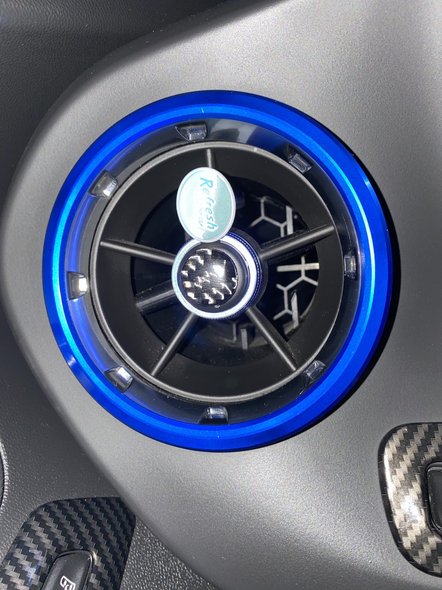 2016 - 24 Chevy Camaro Carbon Fiber Vent Knob Covers | Next-Gen Carbon