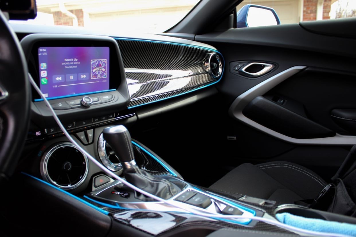 2016 - 24 Camaro Carbon Fiber Passenger Dashboard Cover