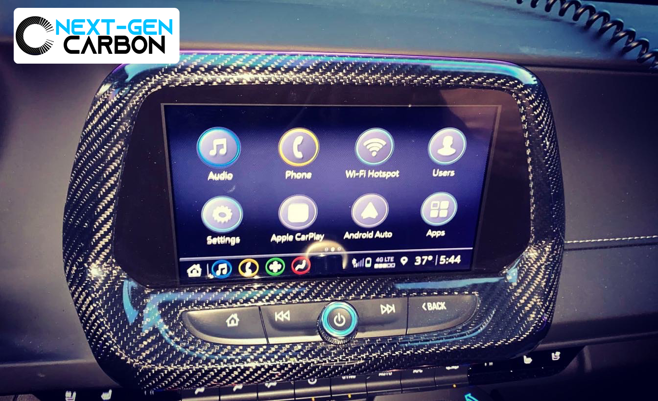 2016 - 24 Camaro Real Carbon Fiber 8" Radio Screen Trim Cover in Black/Red | Next-Gen Carbon
