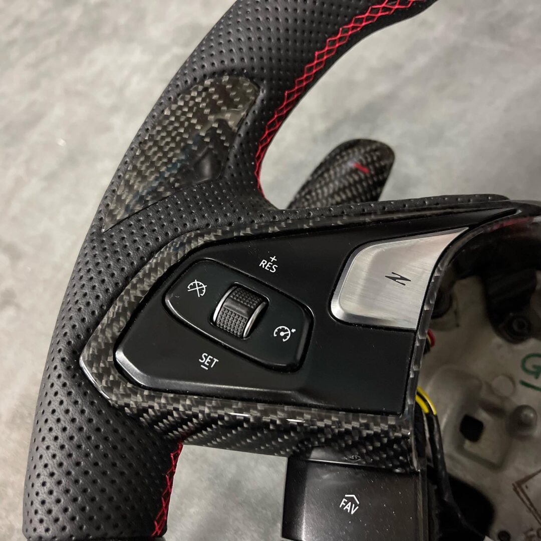 C8 Corvette Carbon Fiber Steering Wheel (Complete/Heated) - Customizable | Stingray / Z06 / E-Ray