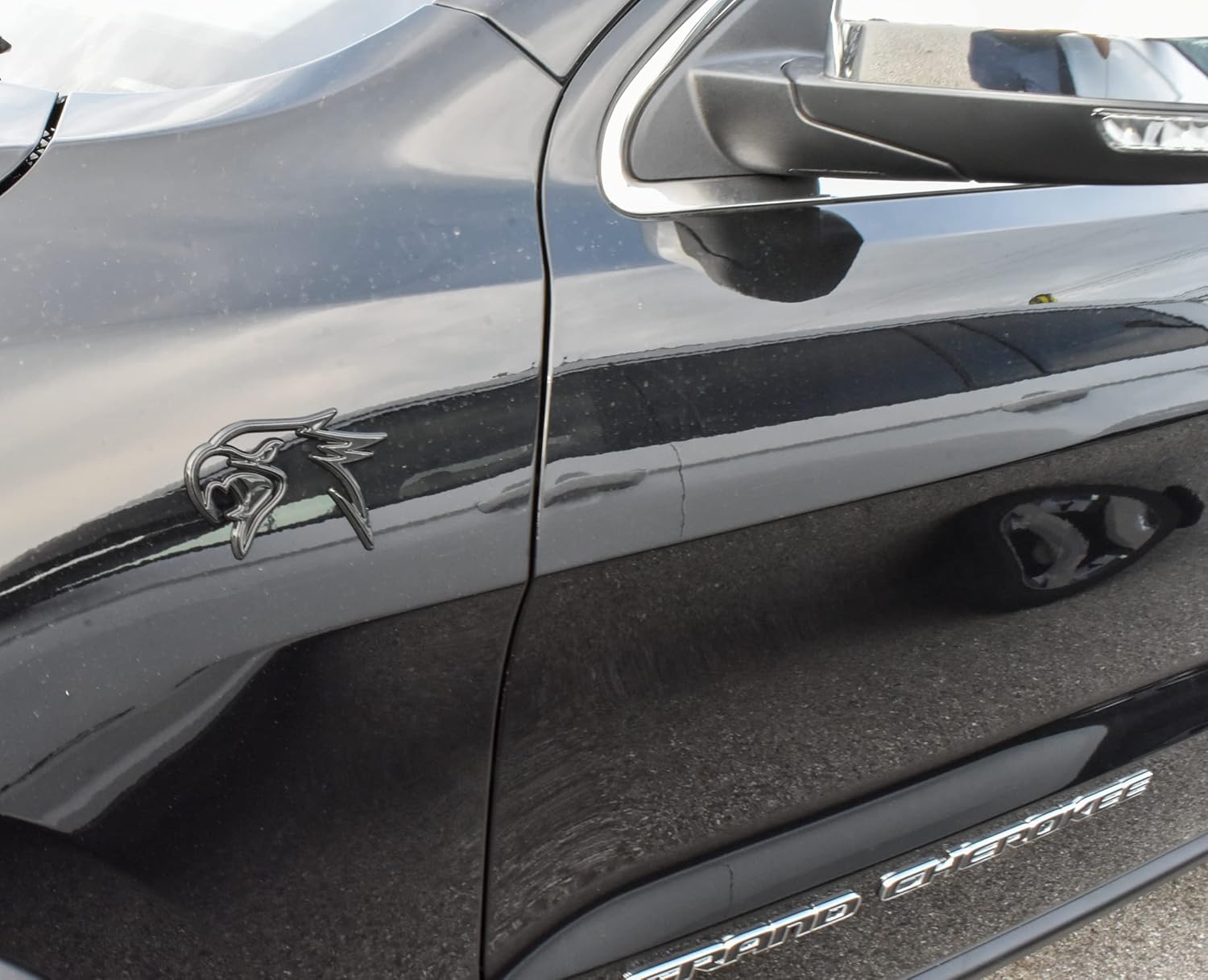 2018 - 24 Jeep Grand Cherokee Trackhawk Fender Badge