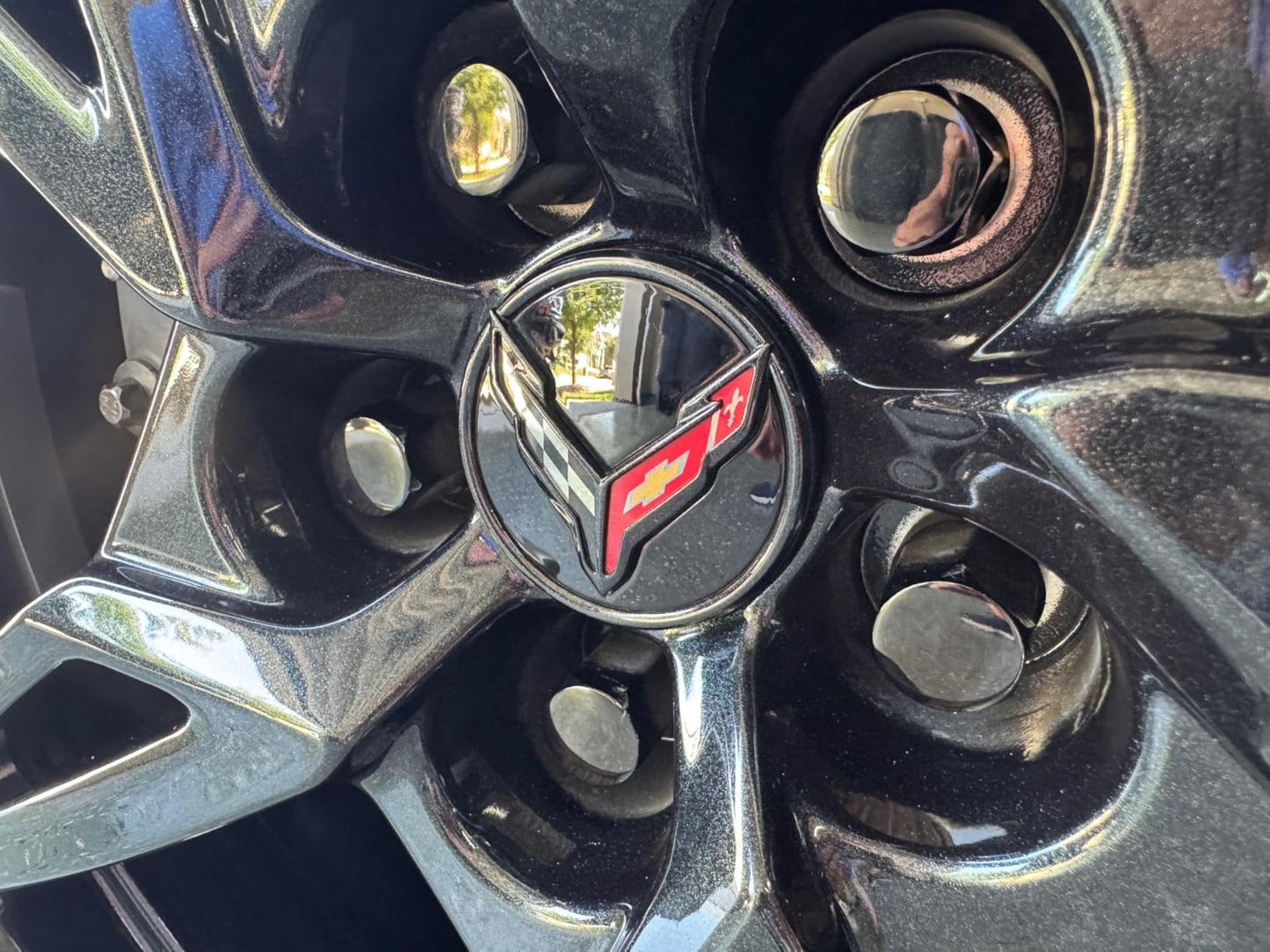 C8 Corvette Floating Spinner Black Center Caps