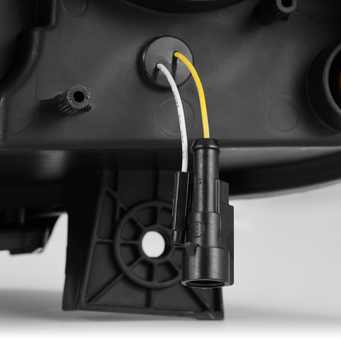 2015 - 23  Charger LUXX-Series Alpha-Black LED Projector Headlights