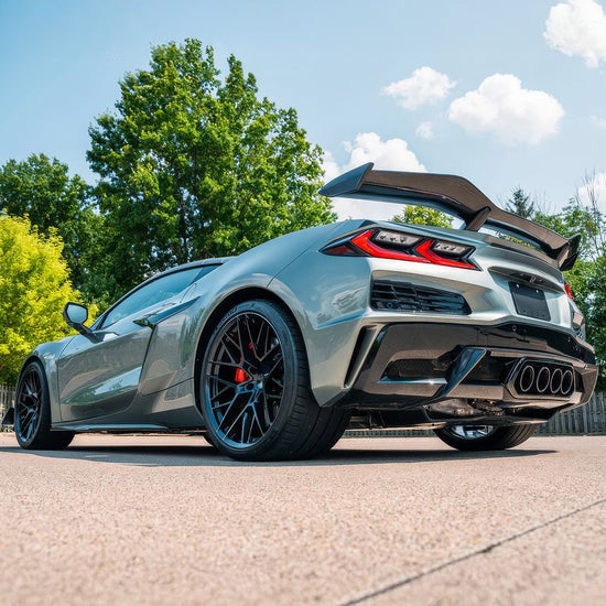 C8 Corvette Stingray Z06 ZR1 Center Exit Rear Diffuser