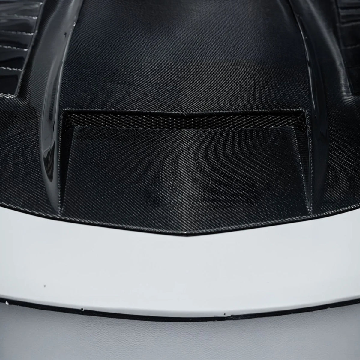 2016 - 24 Camaro Carbon Fiber Terminator Style Hood