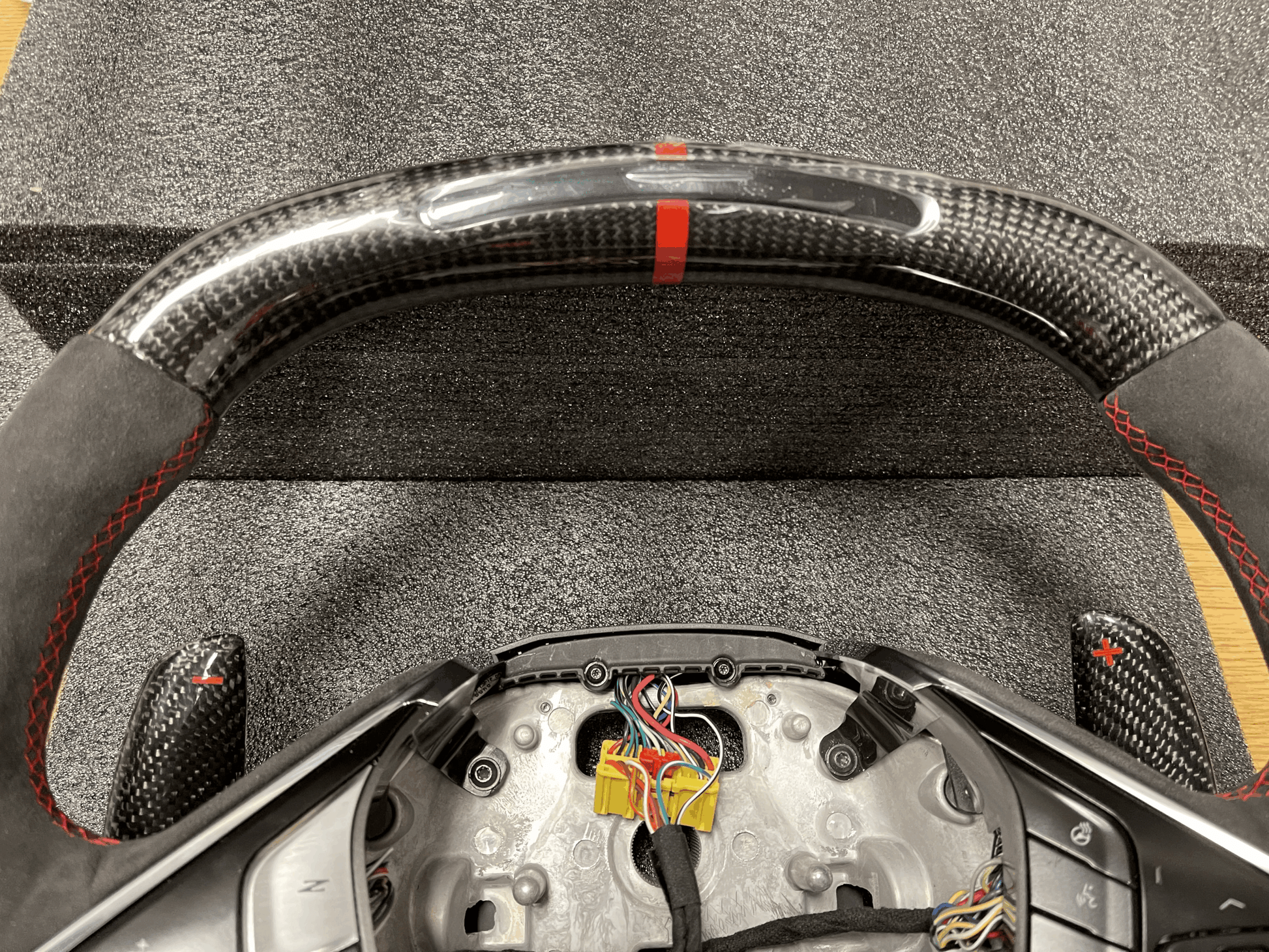 C8 Corvette Stingray / Z06 Carbon Fiber LED Steering Wheel (Complete/Heated) | Next-Gen Carbon