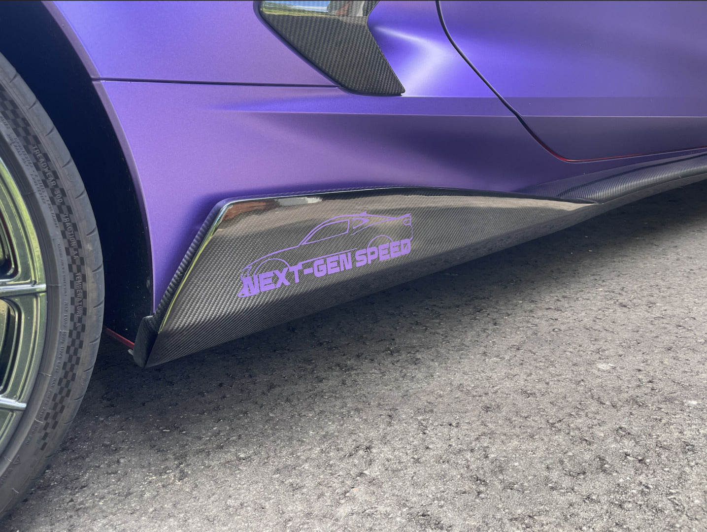 C8 Corvette Stingray Carbon Fiber 5VM Side Skirts