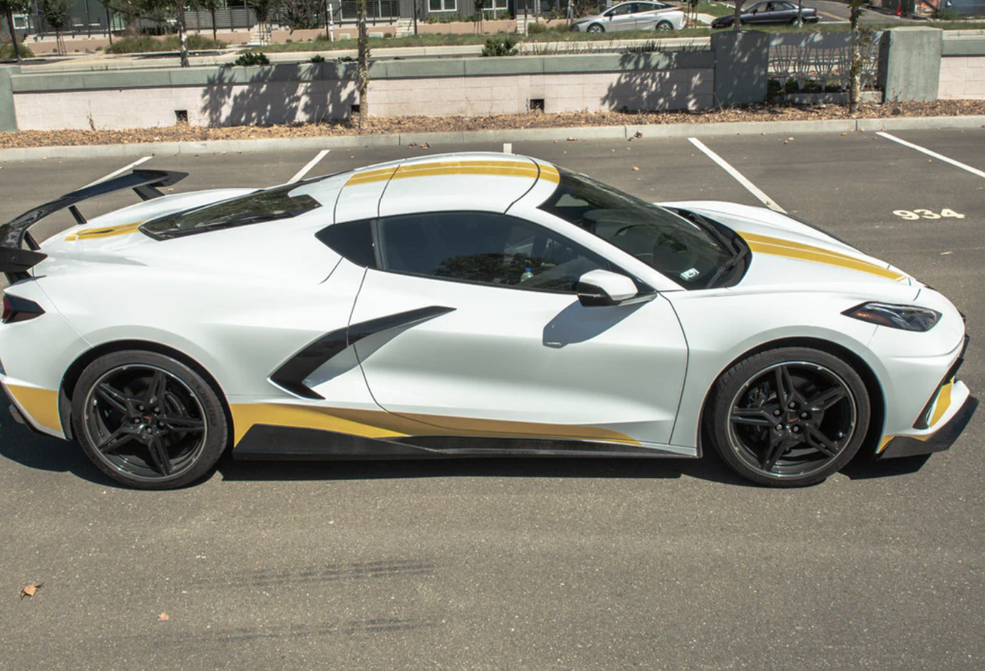 C8 Corvette Stingray 5VM Splitter + Side Skirts Kit