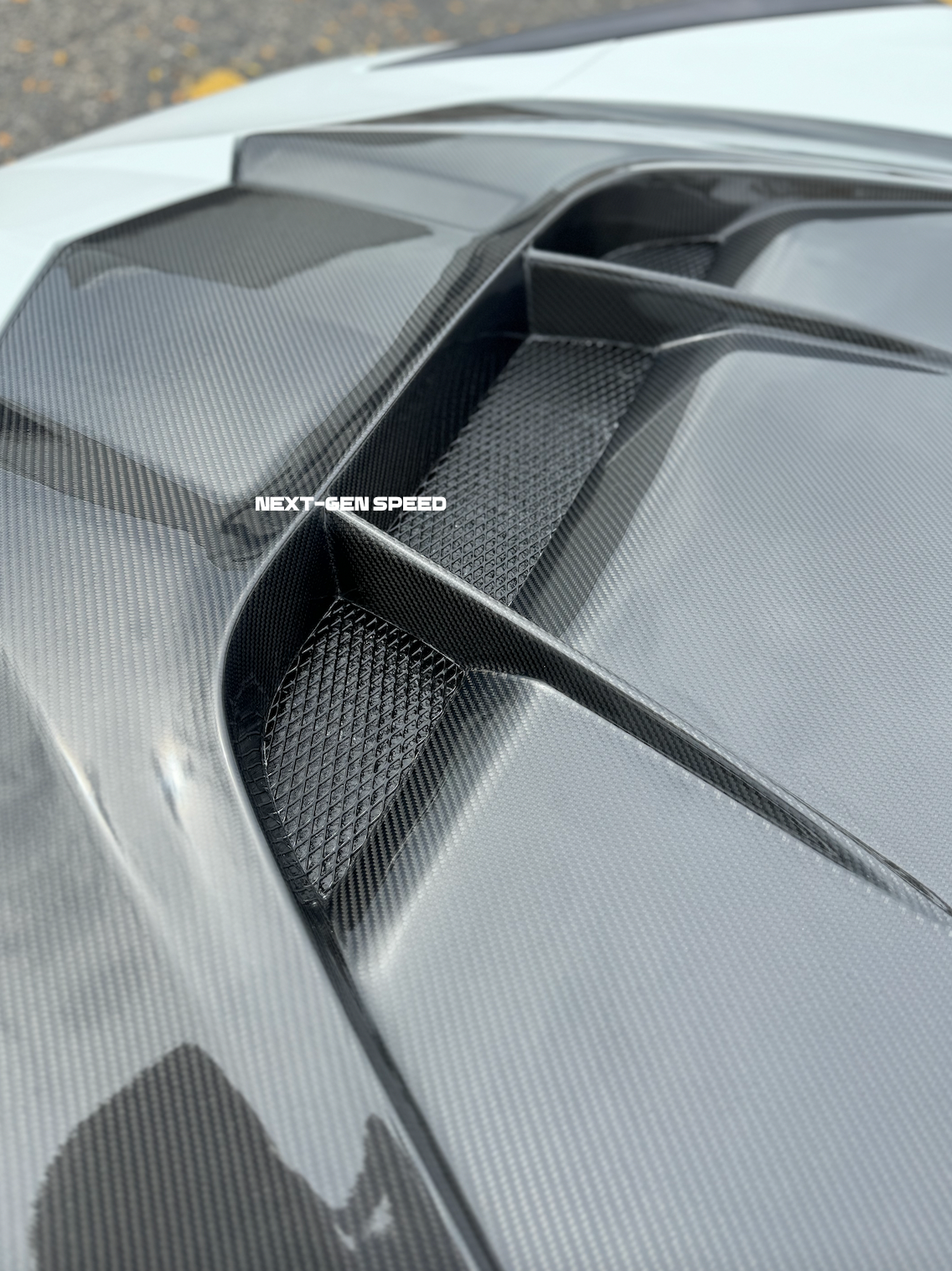 C8 Corvette ZR1 Style Hood