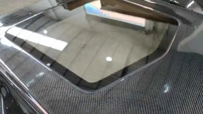 2014 - 19 C7 Corvette Carbon Fiber XT Vented Hood with Glass Window