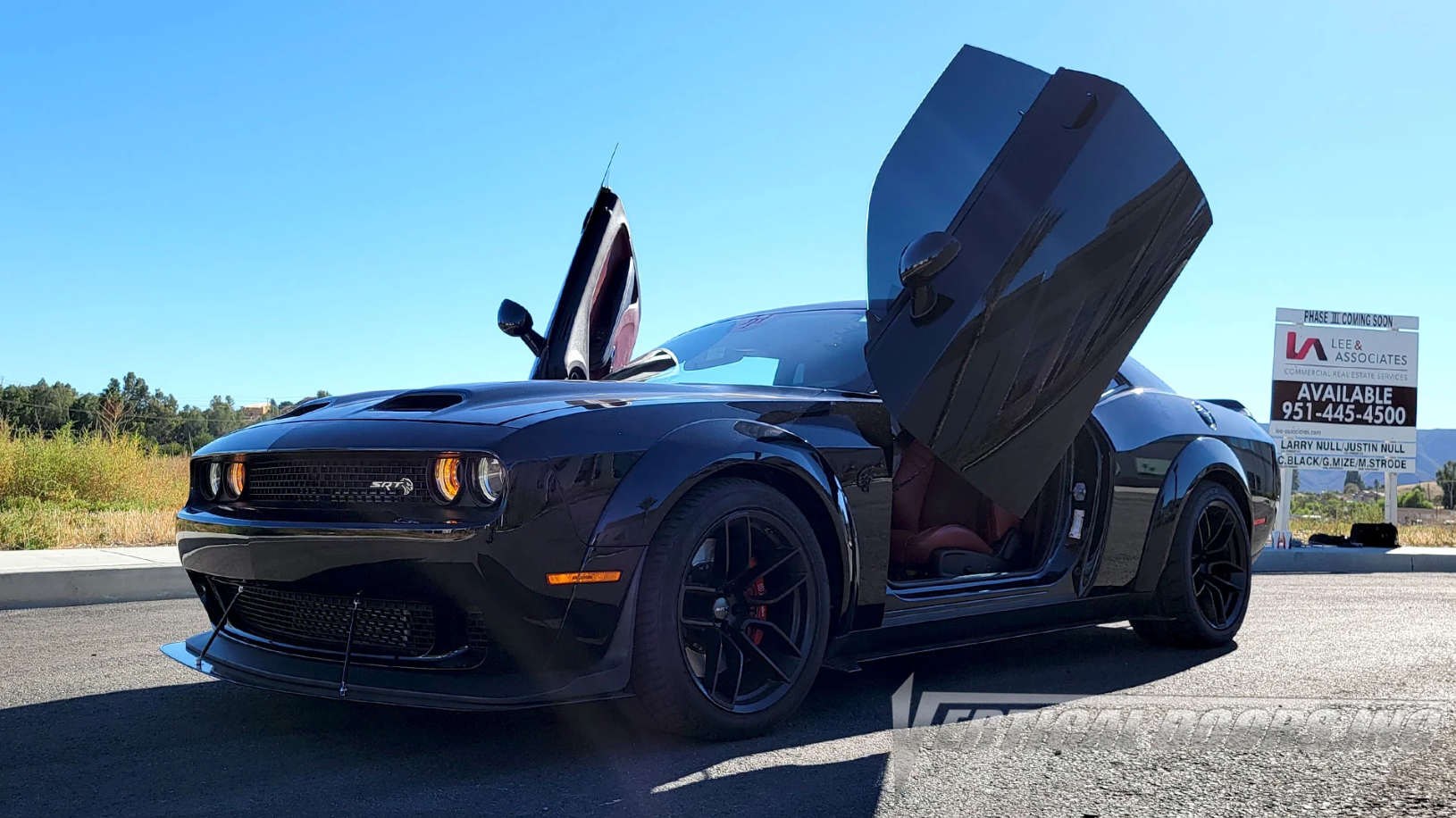 2009 - 23 Challenger Vertical Doors Kit Conversion Hinge Kit