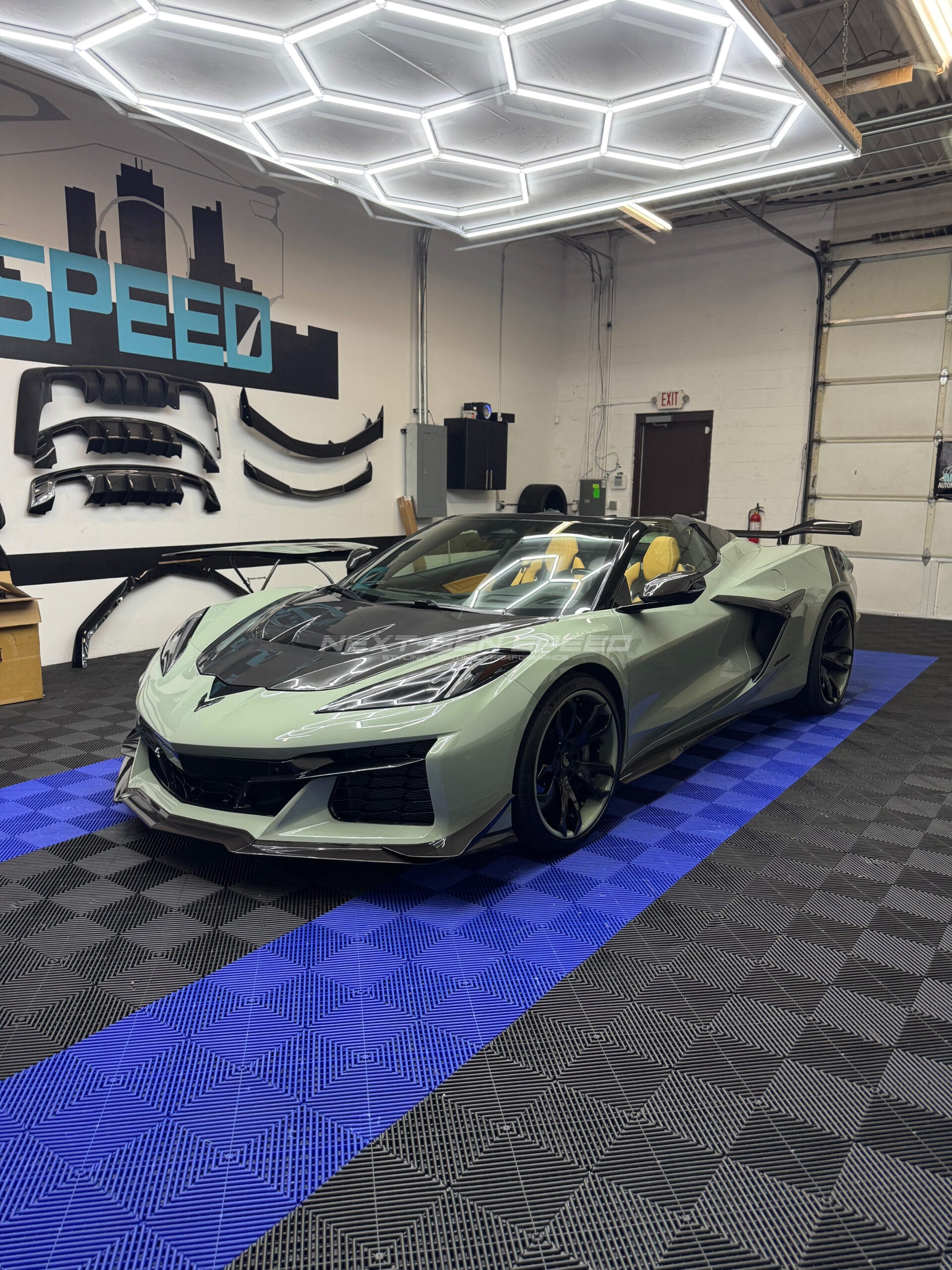 C8 Corvette ZR1 Style Hood