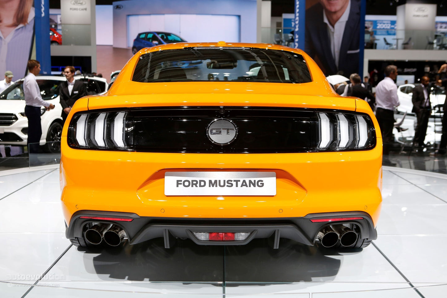 2015 - 23 Mustang Smoked Sequential Tail Lights (5 Mode)