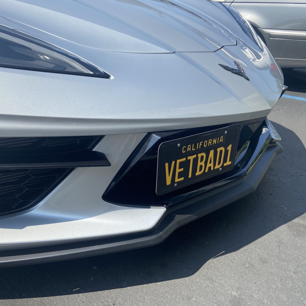 C8 Corvette Stingray / Z06 / E-Ray Front License Plate Holder