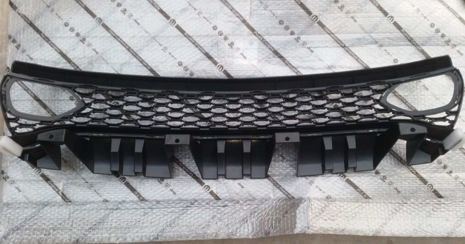 2015 - 24 Charger SRT Front Snorkel Grille