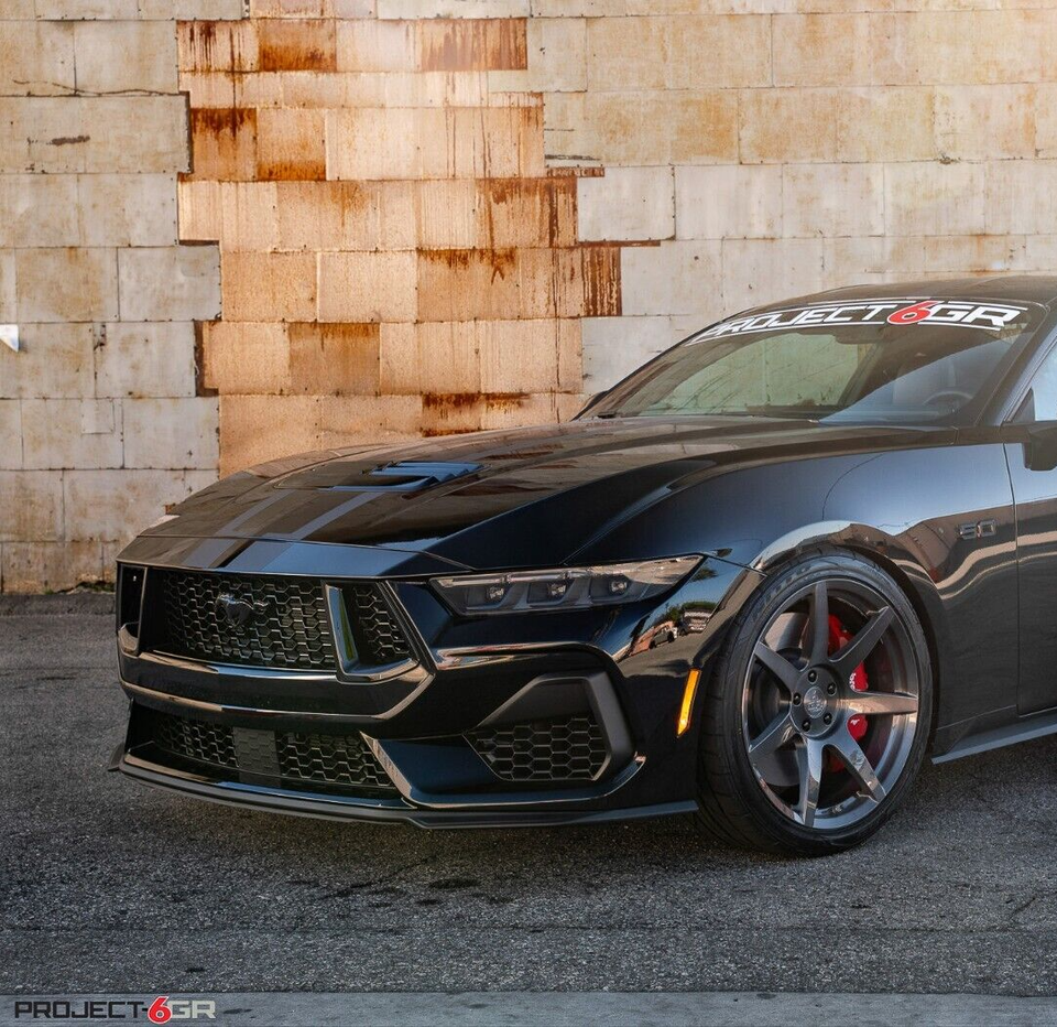 2015-24 Mustang 19'' Project 6GR Seven Spoke Black Staggered Concave Wheels